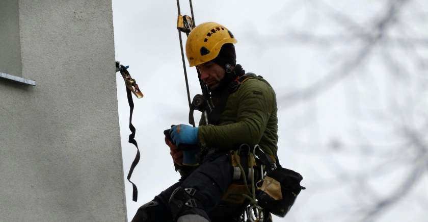 Trabajos verticales y de difícil acceso Trabajos verticales y de difícil acceso